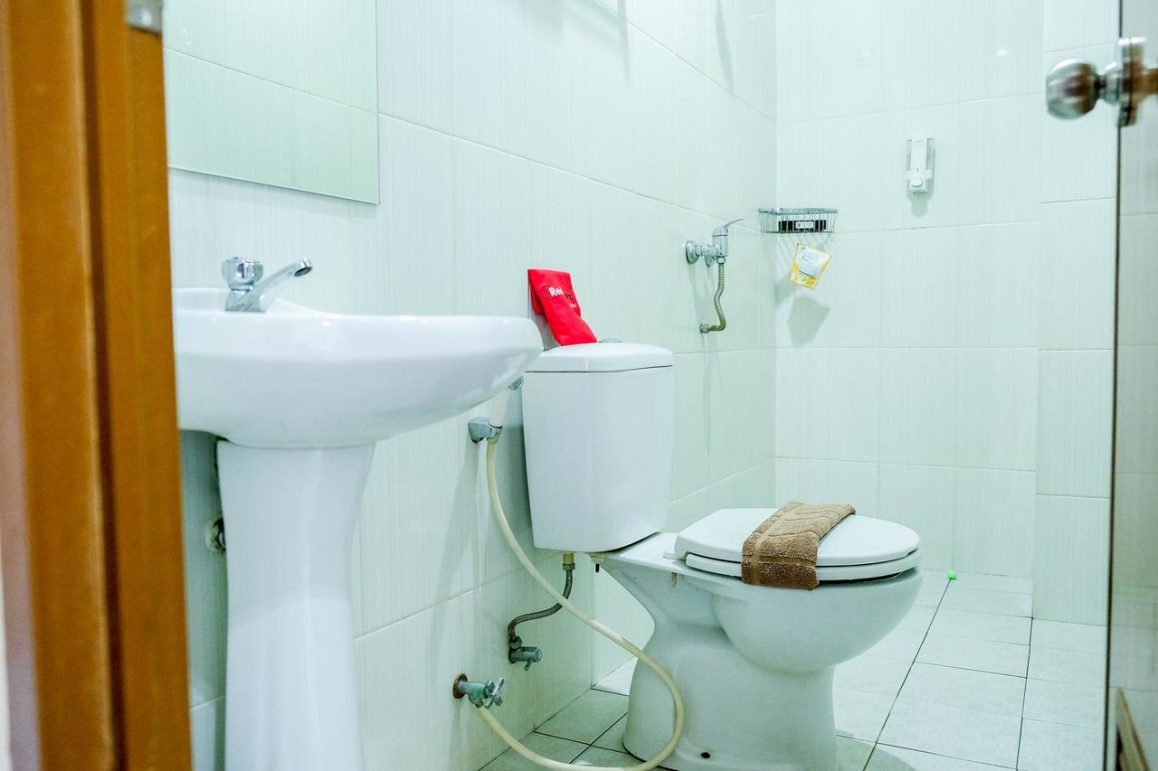 Reddoorz Plus Near Living World Pekanbaru Exterior foto